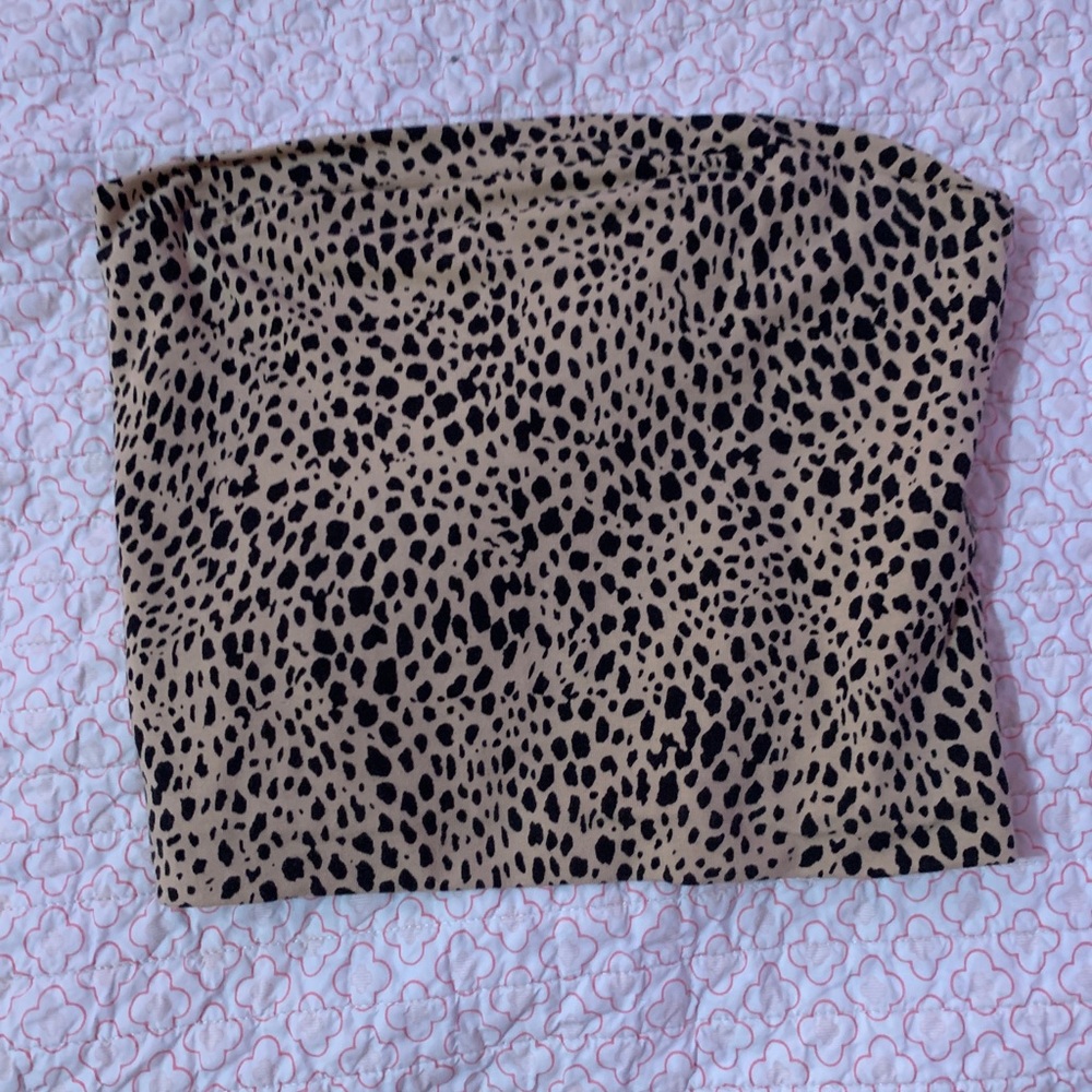 Brandy Melville cheetah print shirt tube top